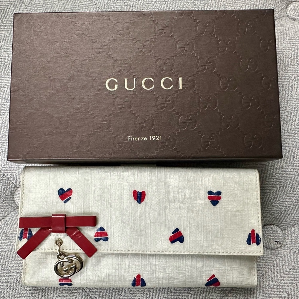 Gucci Interlocking GG Logo Leather Hearts Canvas Long Wallet w/ Box – Limited Ed - Picture 2 of 16
